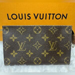 LOUIS VUITTON-020125 Small Clutch Monogram Canvas